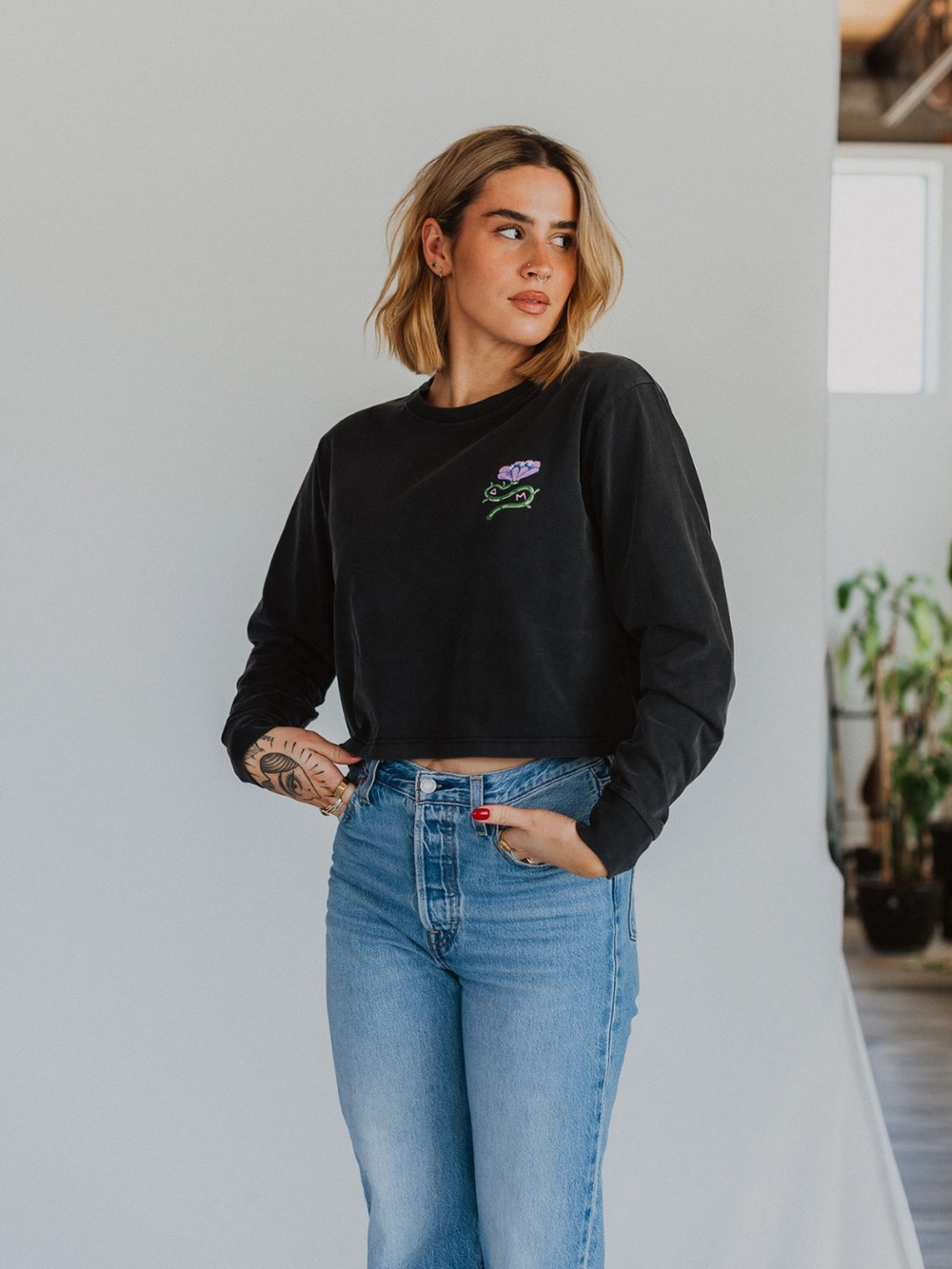 Octopied Mind WILDFLOWER LONG SLEEVE Size Medium Short Fit